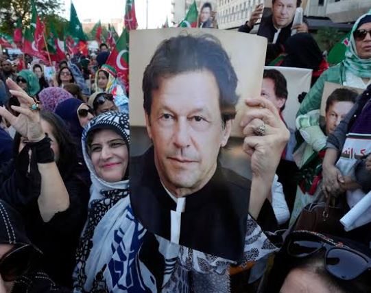 imran khna 987f598237y