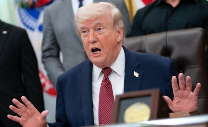 trump03498
