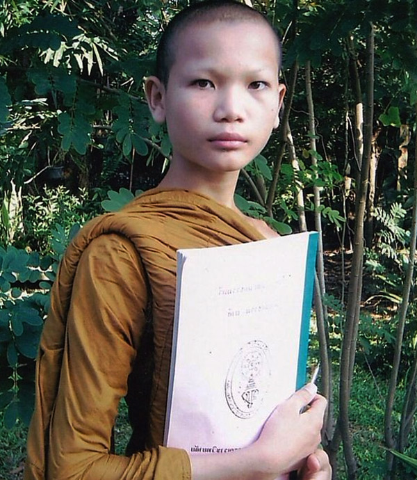 Buddhist monk 4